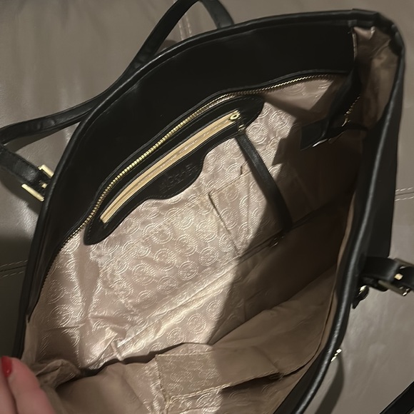 Excellent condition Michael Kors bag - Picture 2 of 2